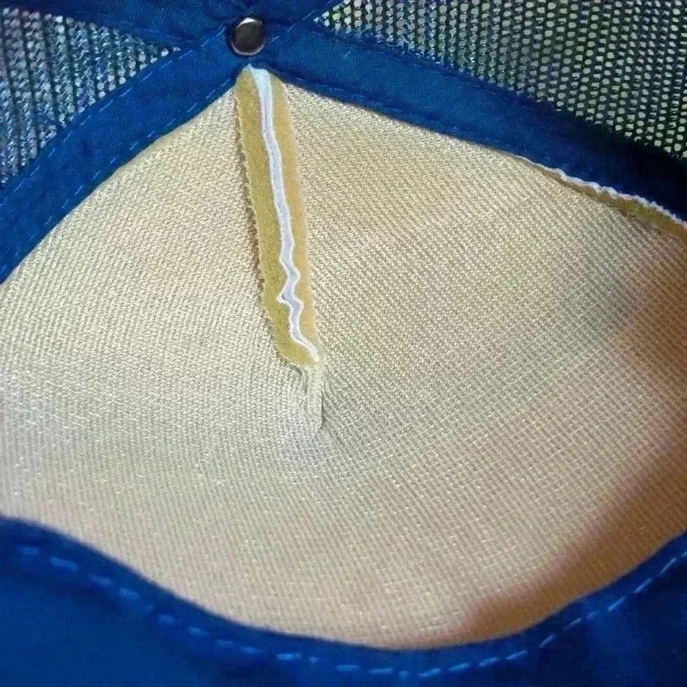 3Stripe Vintage trucker hat 80s SnapBack mesh. Not worn.